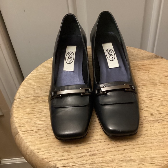 S.R.O. SRO DARK NAVY BLUE HEELS SZ 6M 1.5” - Picture 1 of 8